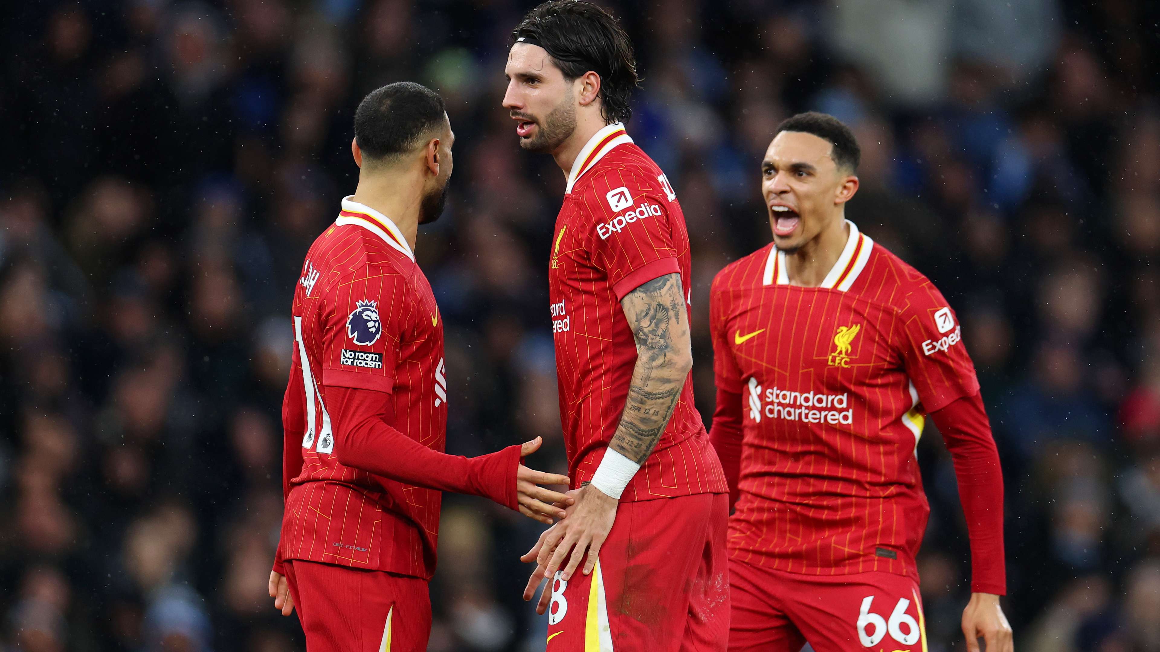 负责保护防 负责保护防